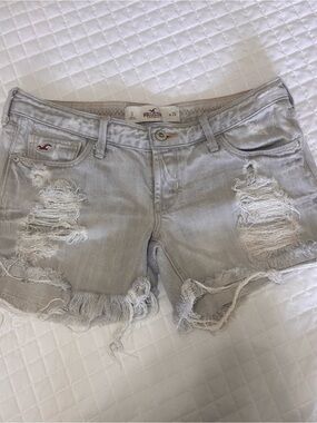 Hollister Women's Light Gray Distressed Denim Cutoff Shorts